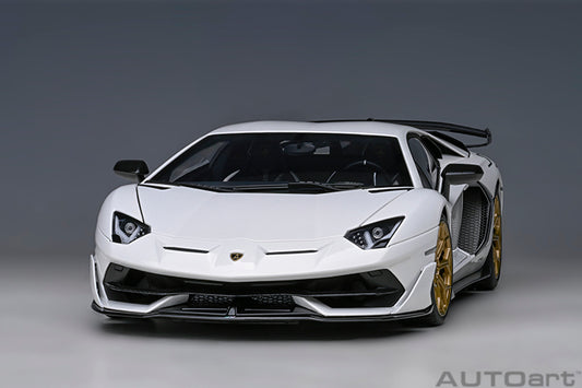 Lamborghini Aventador SVJ Bianco Asopo