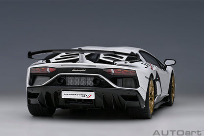 Lamborghini Aventador SVJ Bianco Asopo