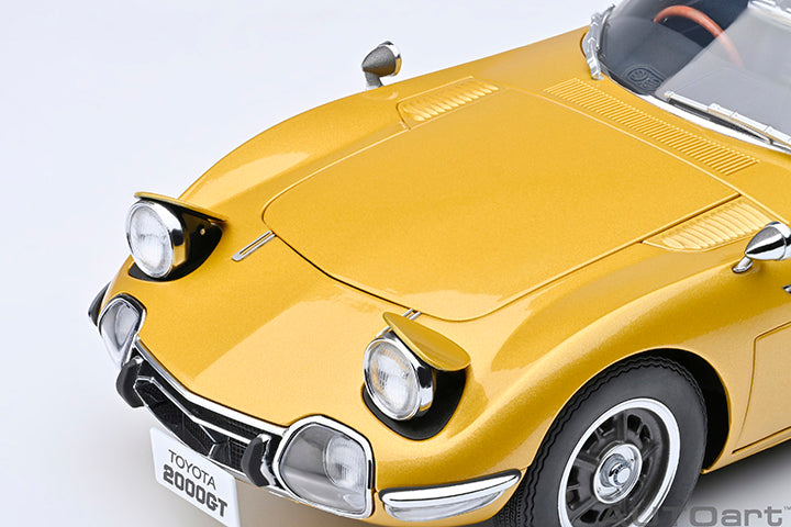 Toyota 2000GT 1967 Gold