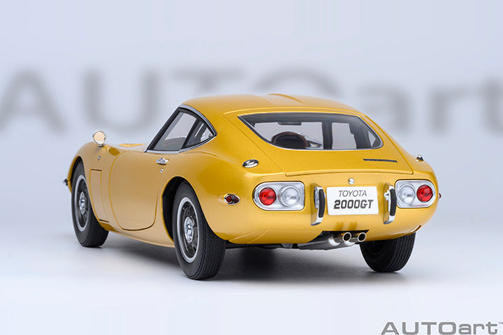 Toyota 2000GT 1967 Gold