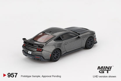 Ford Mustang Dark Horse Carbonized Grey
