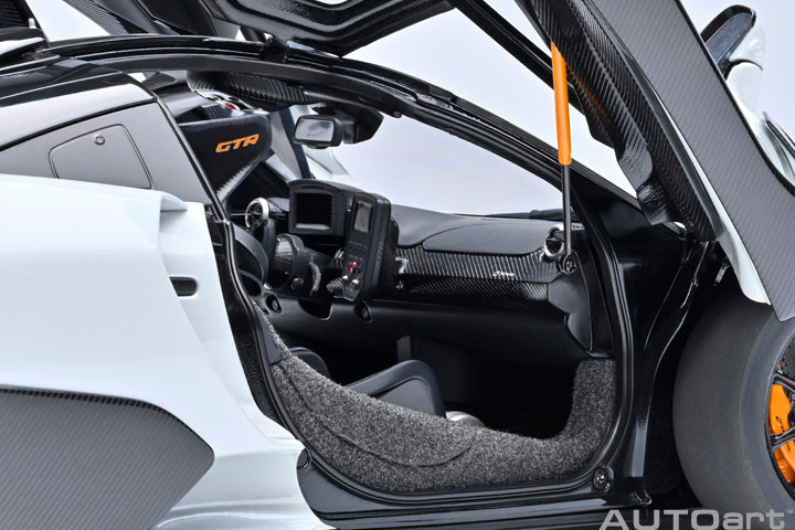 McLaren Senna GTR Silica White