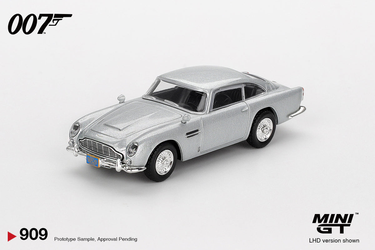 Aston Martin DB5 Casino Royale