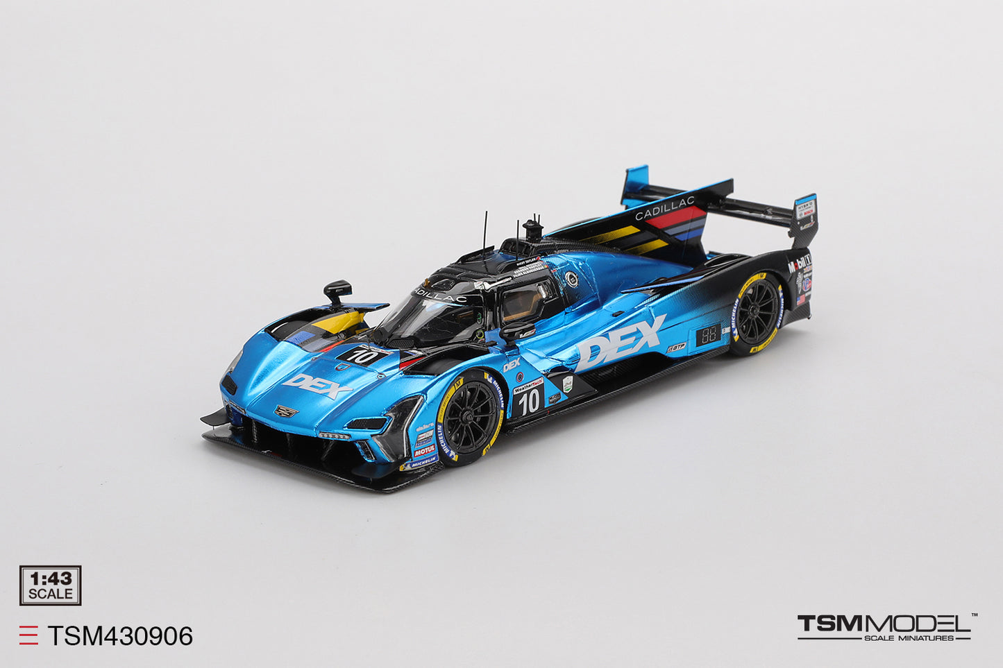 Cadillac V-Series.R No.10 Cadillac Wayne Taylor Racing IMSA