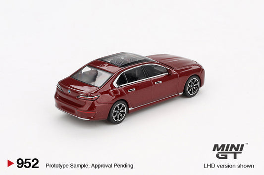 BMW i7 xDrive60 Aventurin