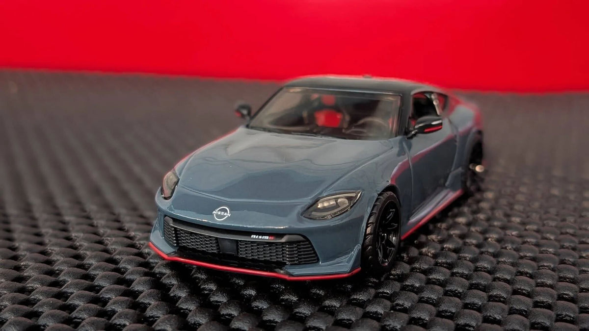 Premium Nissan Z Nismo Real Riders