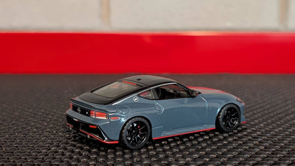 Premium Nissan Z Nismo Real Riders