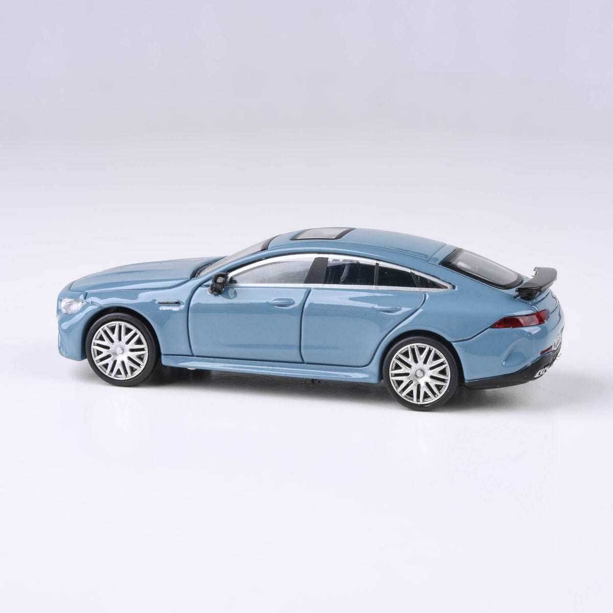 Mercedes-AMG GT 63 S China Blue