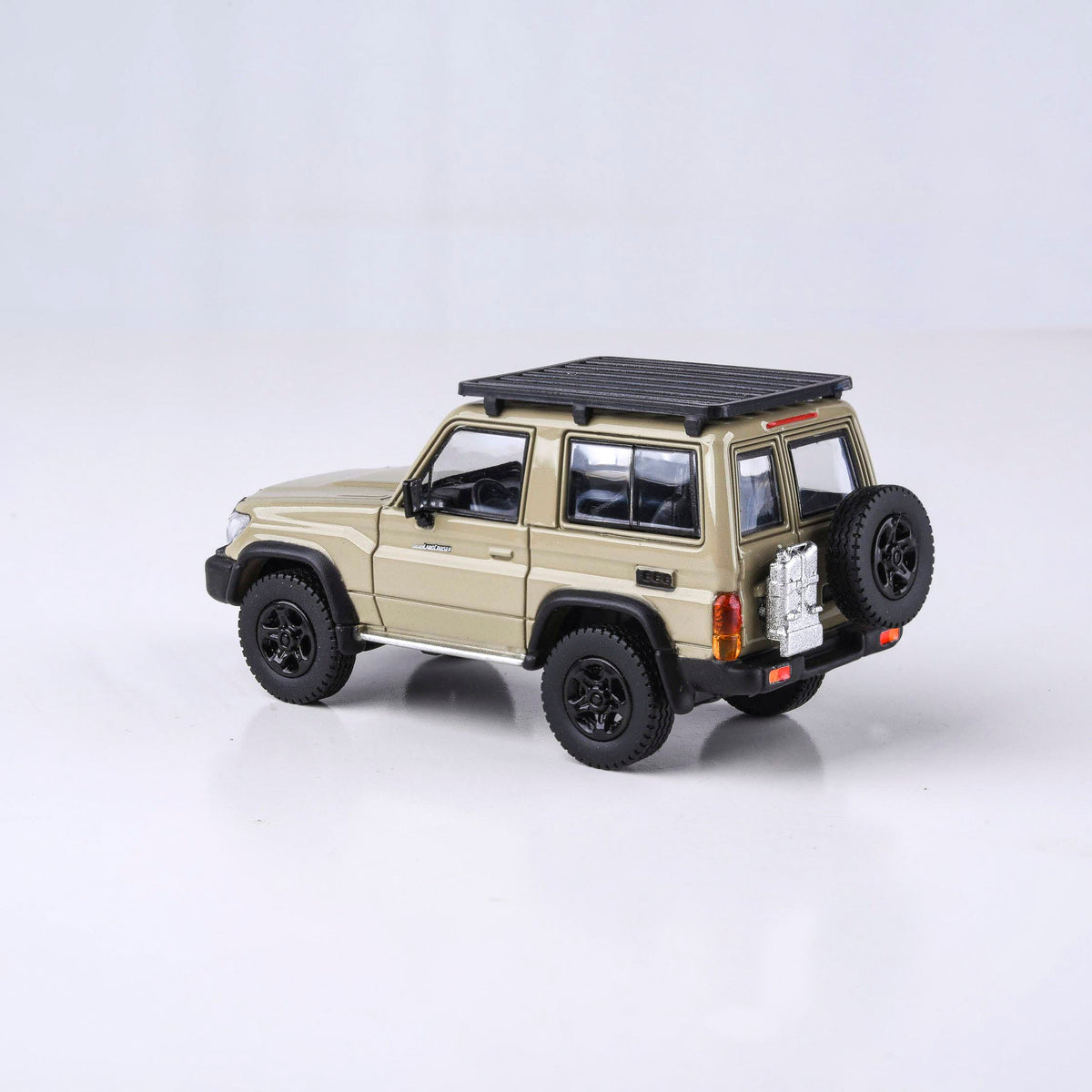 Toyota Land Cruiser 71 Sandy Taupe Anniversary Edition