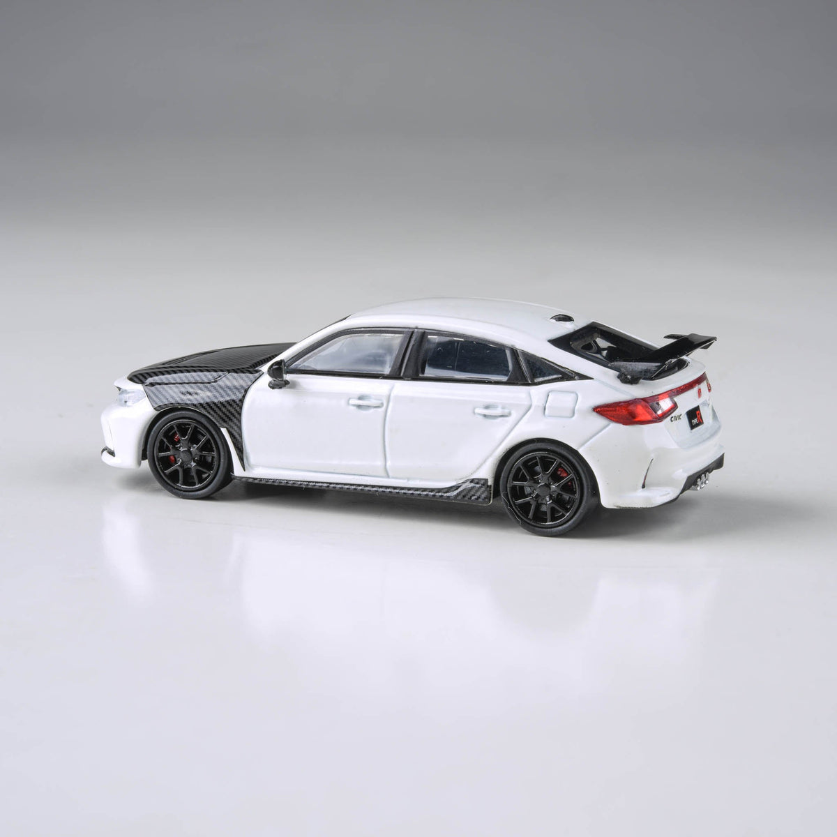 Honda Civic Type R FL5 White with Carbon Parts