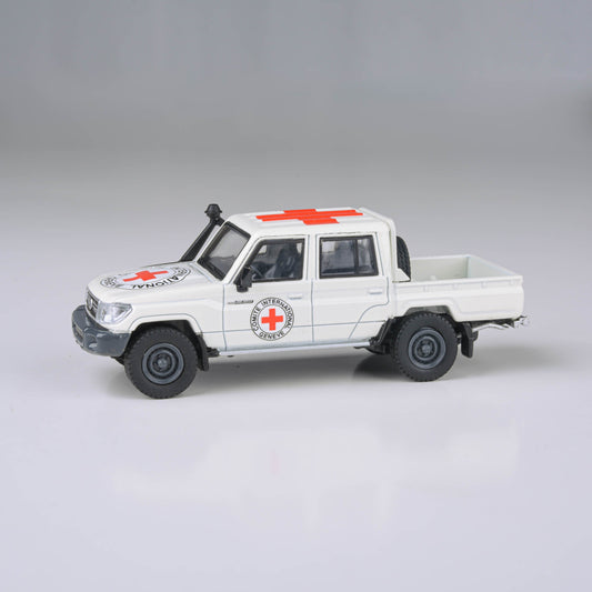 Toyota Land Cruiser Double Cab Pickup LC79 Red Cross