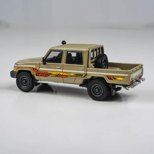Toyota Land Cruiser 79 Sandy Taupe