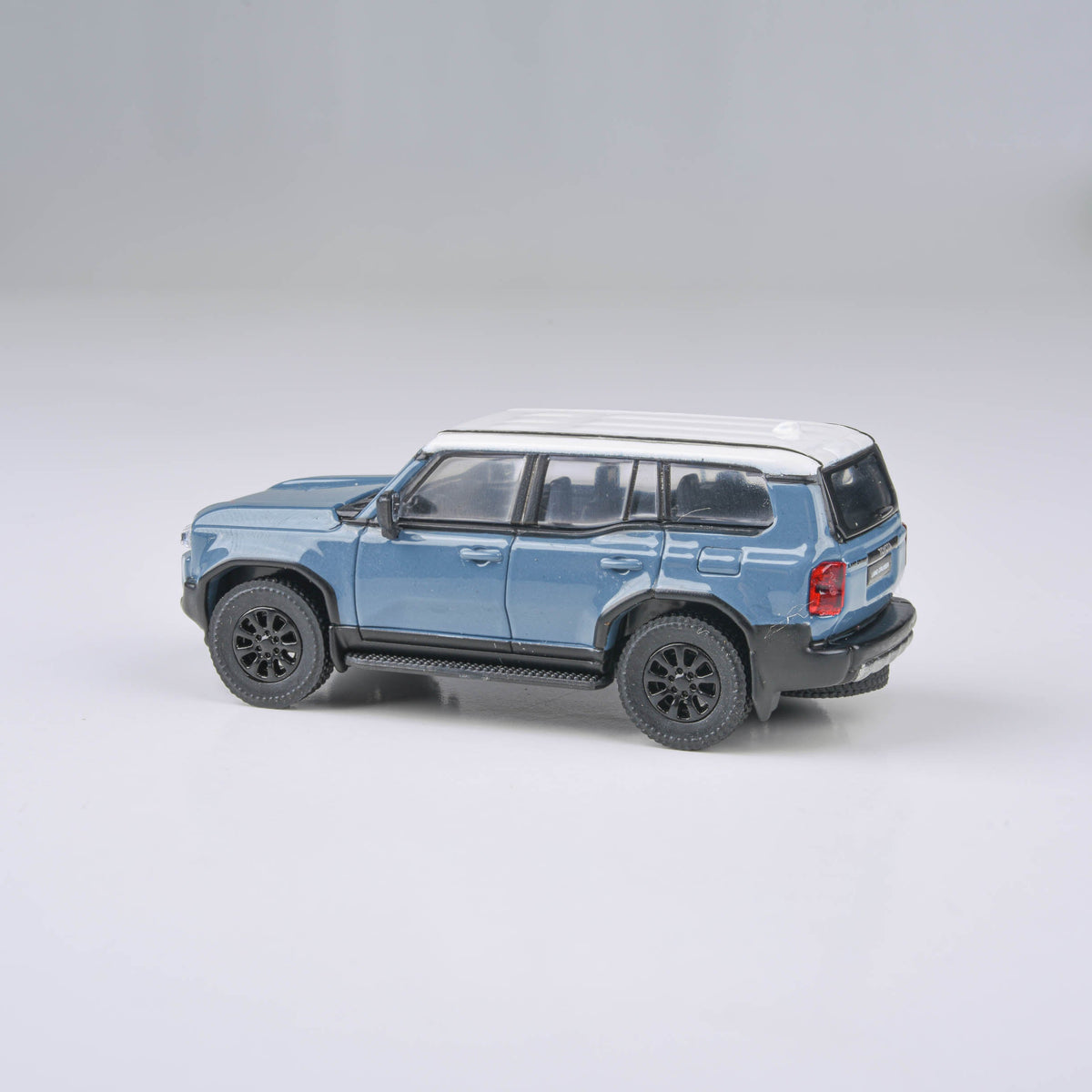 Land Cruiser 250 Prado White Ice Cap (RHD)