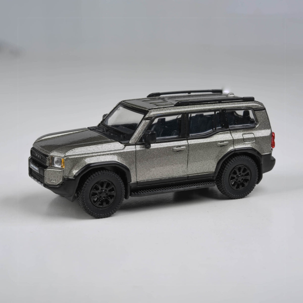 Toyota Land Cruiser 250 Meteor Silver