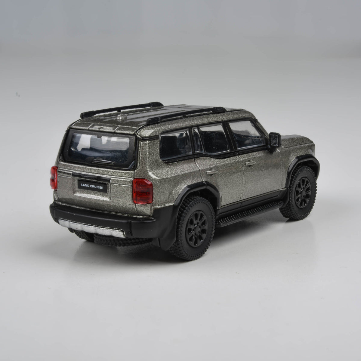 Toyota Land Cruiser 250 Meteor Silver