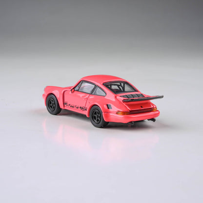 Porsche 911 Carrera RSR 3.0 Fuchsia