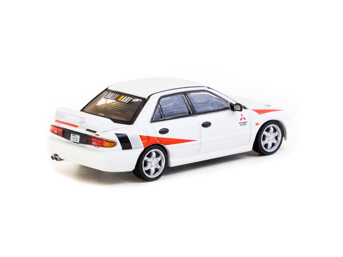 Mitsubishi Lancer RS Evolution White