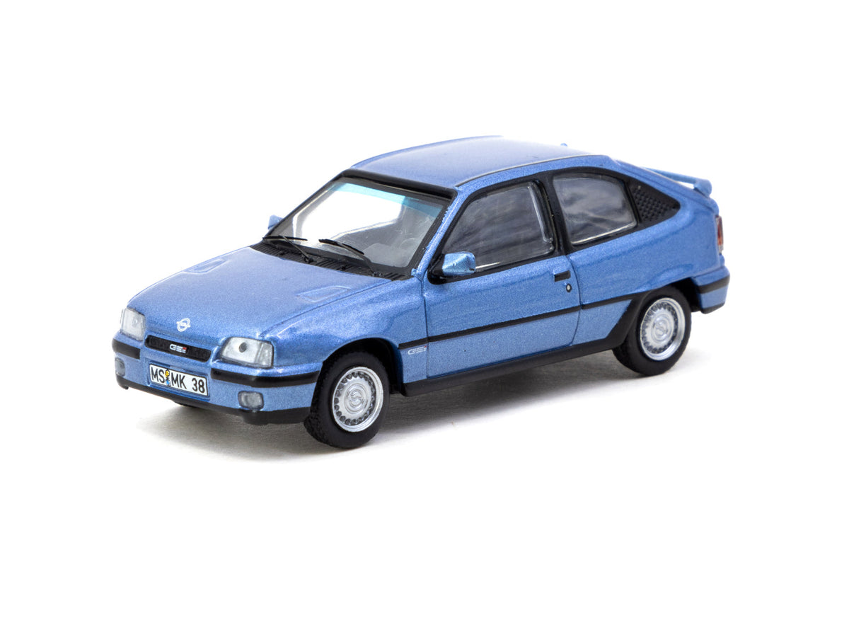 Opel Kadett E GSi Metallic Blue