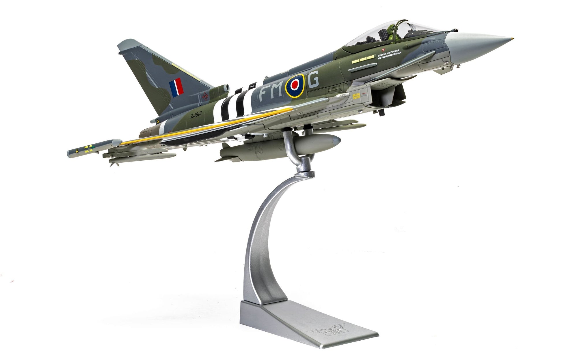 Eurofighter Typhoon FGR4 ZJ913 FM-G Flt Lt David Turnbull RAF No.29 Squadron