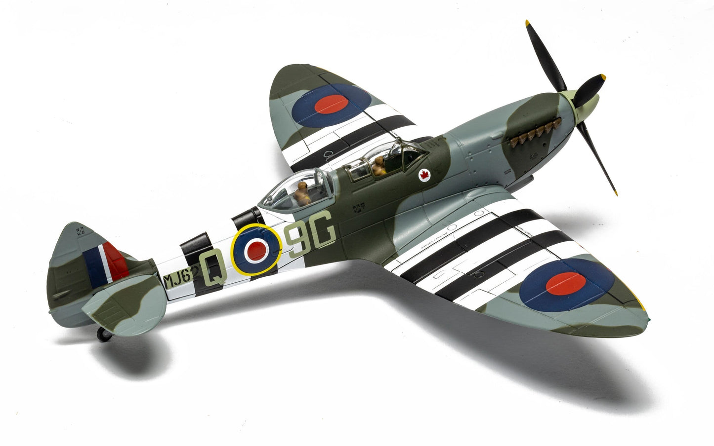 Supermarine Spitfire T9 MJ627 / 9G-Q G-BMSB