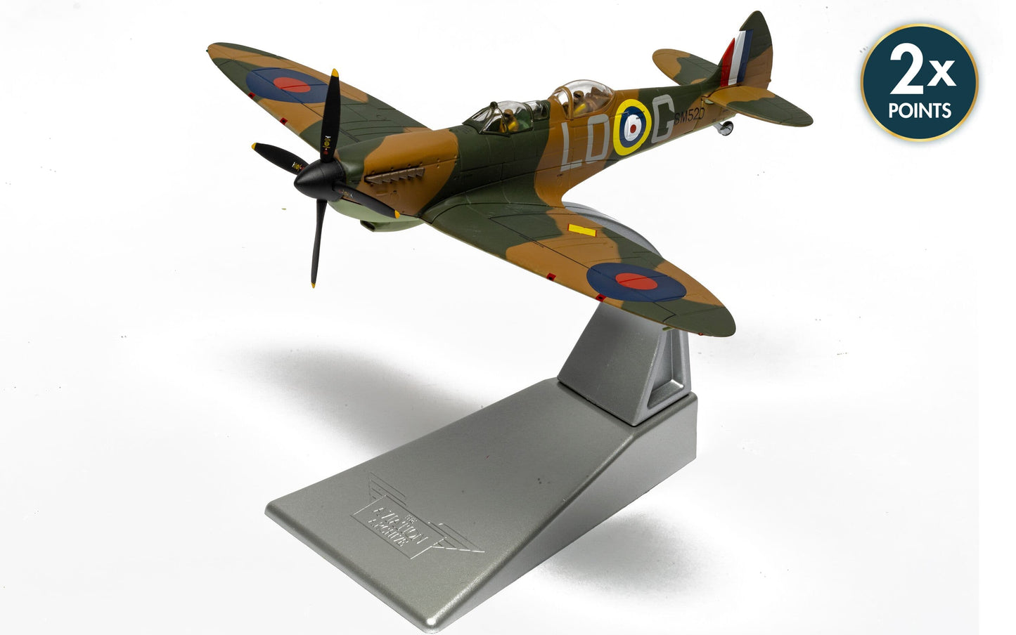 Supermarine Spitfire T9 SM520 G-ILDA RAF No.602 Squadron