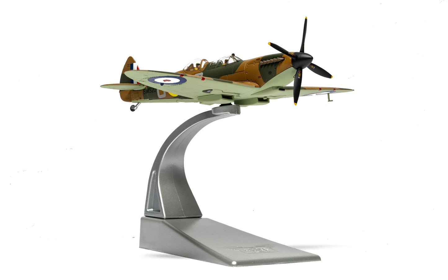 Supermarine Spitfire T9 SM520 G-ILDA RAF No.602 Squadron