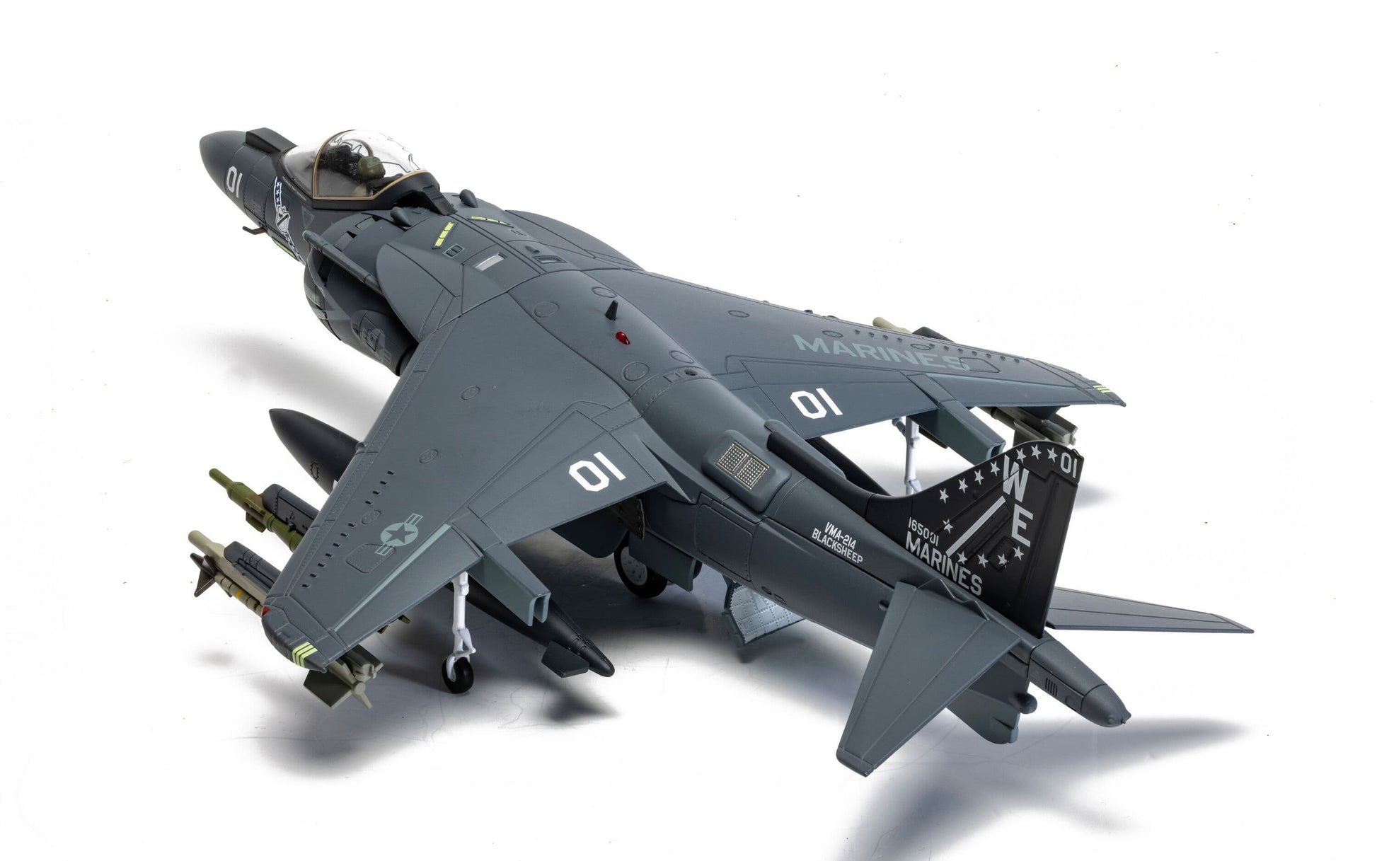 McDonnell Douglas AV-8B+ Harrier II VMA-214 'Black Sheep'