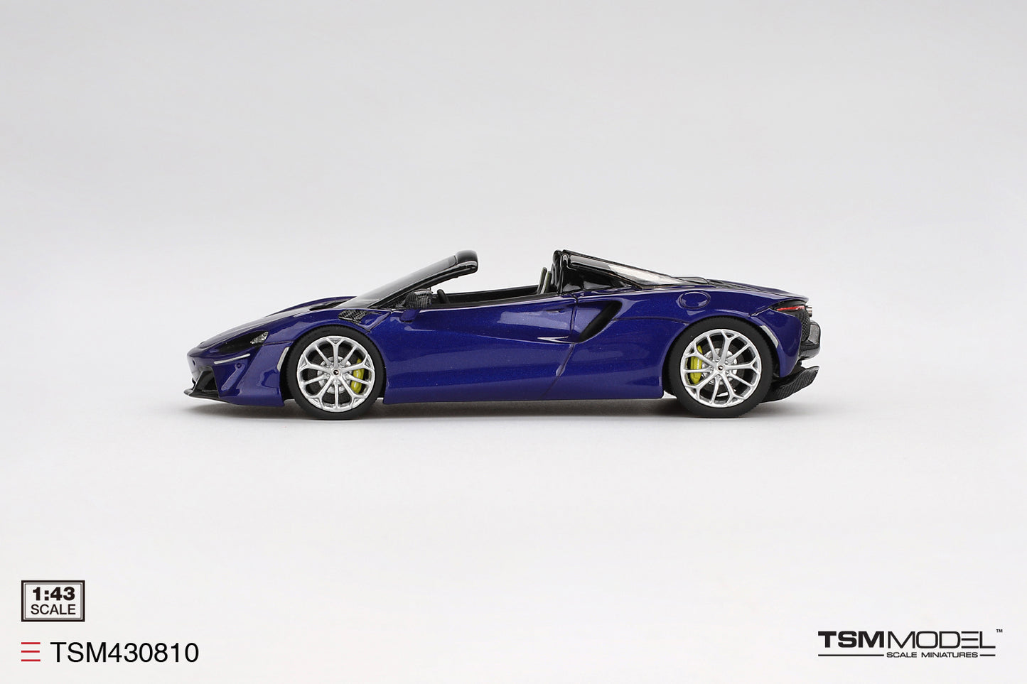 McLaren Artura Spider Tanzanite Blue