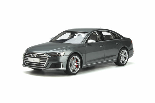 Audi S8 Daytona Grey 2020