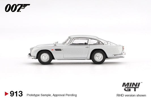 Aston Martin DB5 Skyfall RHD