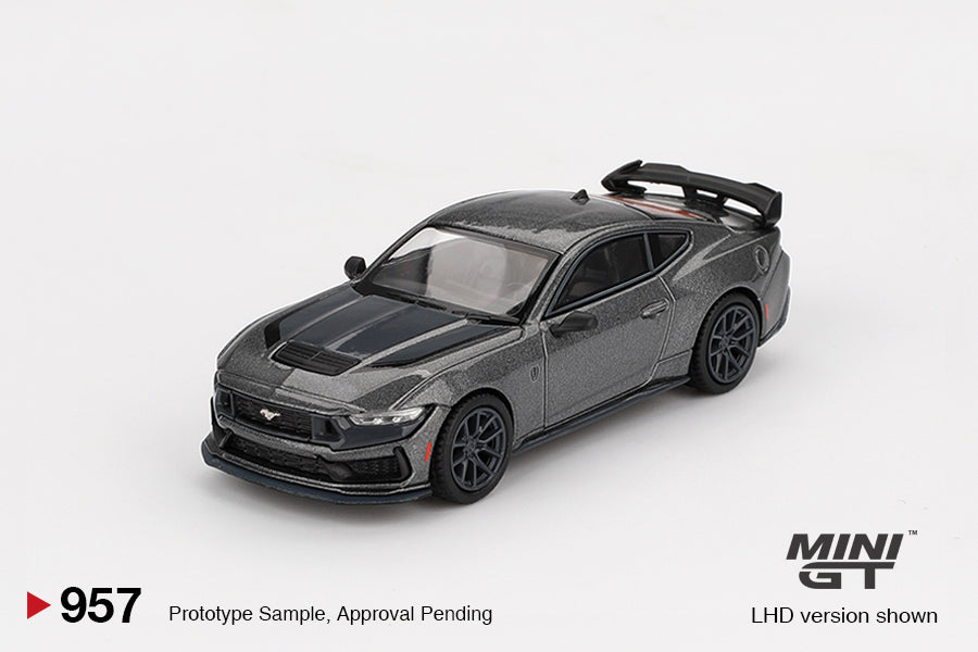 Ford Mustang Dark Horse Carbonized Grey