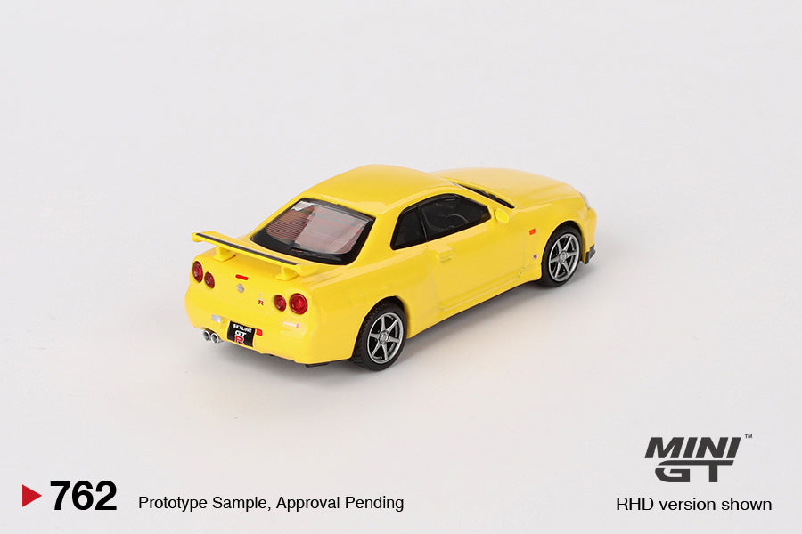 Nissan Skyline GT-R (R34) V-Spec Lightning Yellow