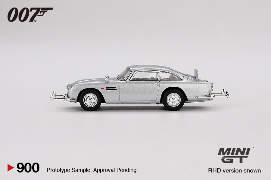 Aston Martin DB5 RHD Goldfinger