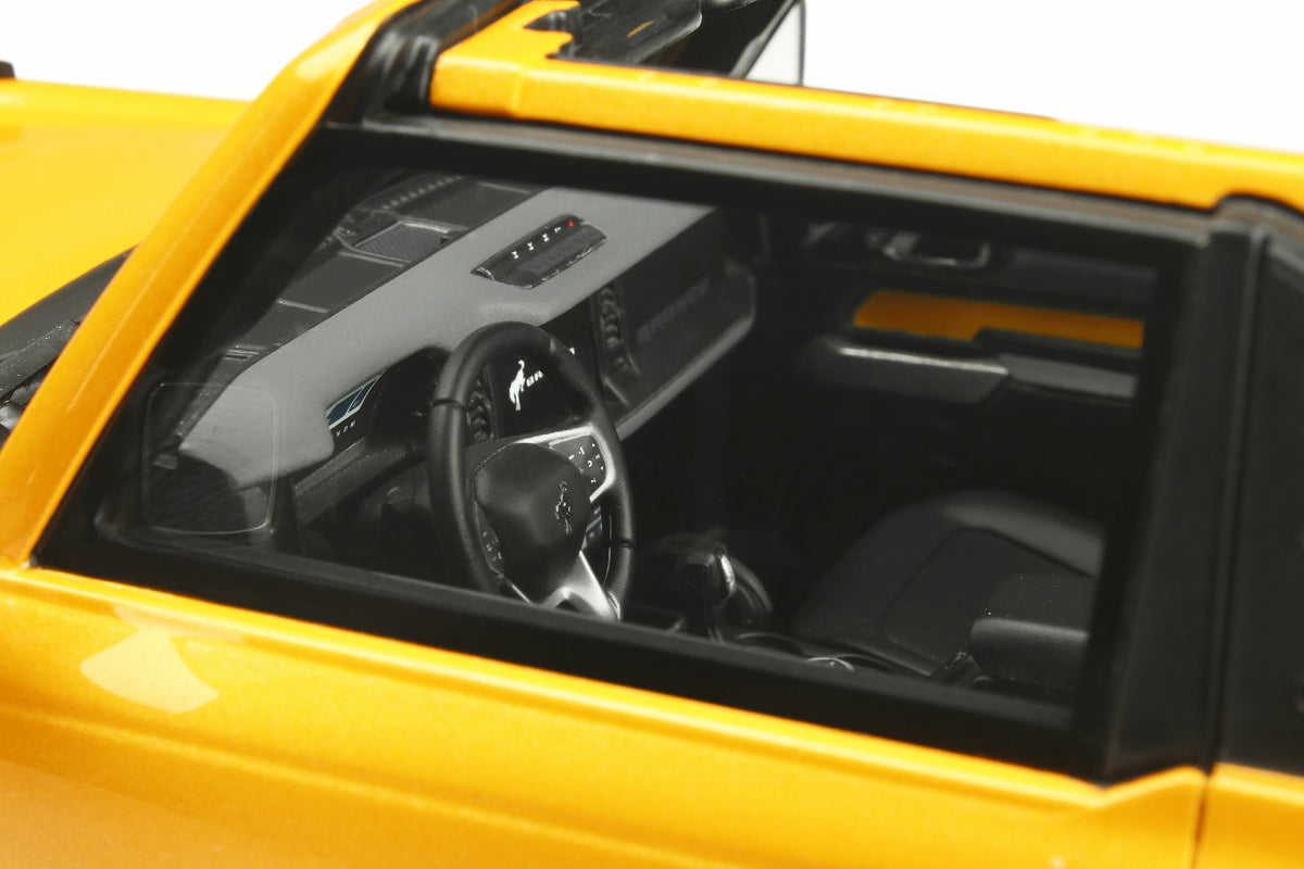Ford Bronco Badlands Cyber Orange 2021