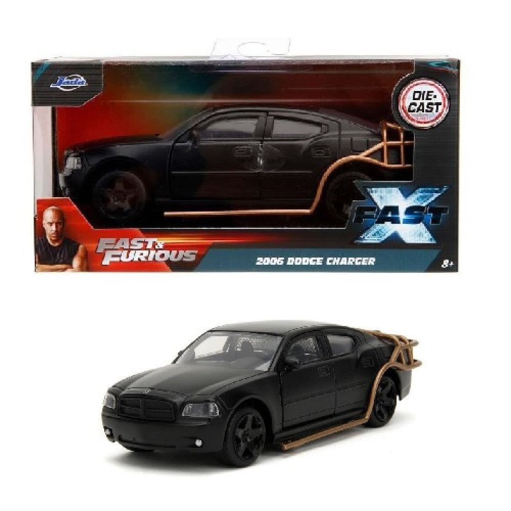 2006 Dodge Charger Heist Car