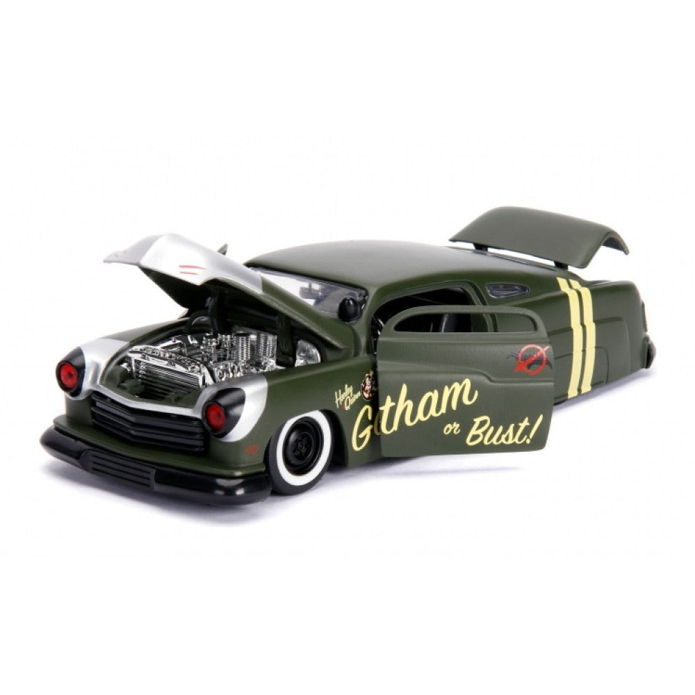 1951 Mercury with Harley Quinn Figure