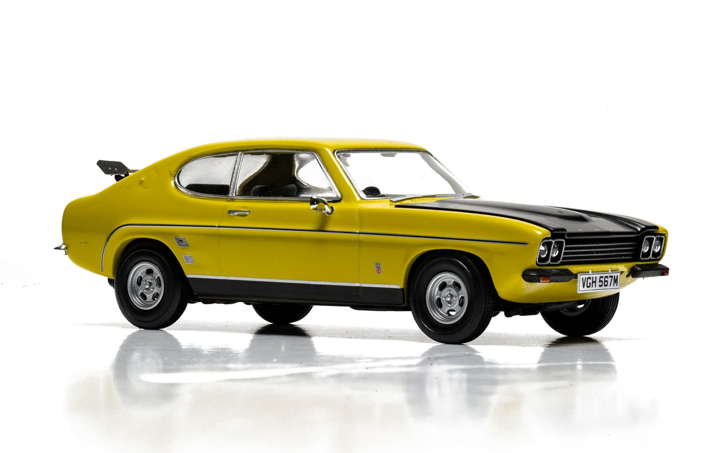 Ford Capri MkI 3.0 GXL Daytona Yellow